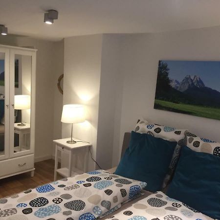 Ferienwohnung Kramergasse การ์มิช-พาร์เทนเคียร์เชน ภายนอก รูปภาพ