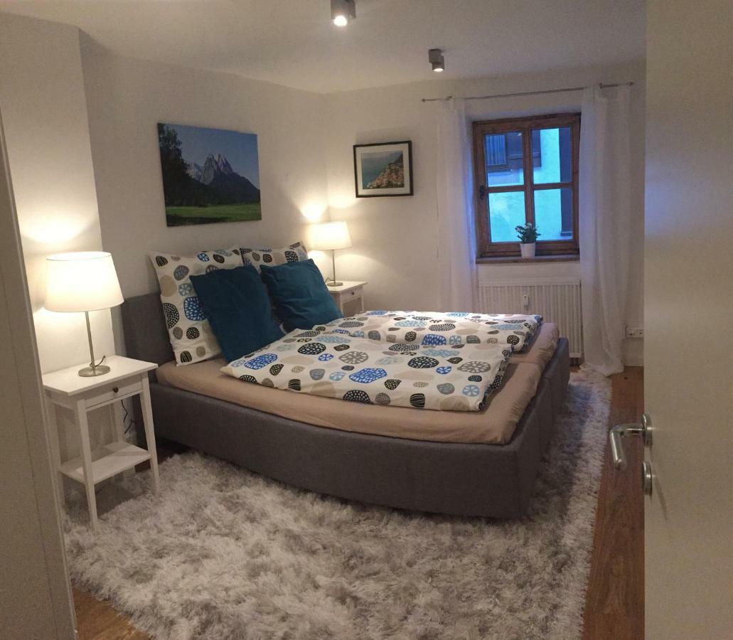 Ferienwohnung Kramergasse การ์มิช-พาร์เทนเคียร์เชน ภายนอก รูปภาพ