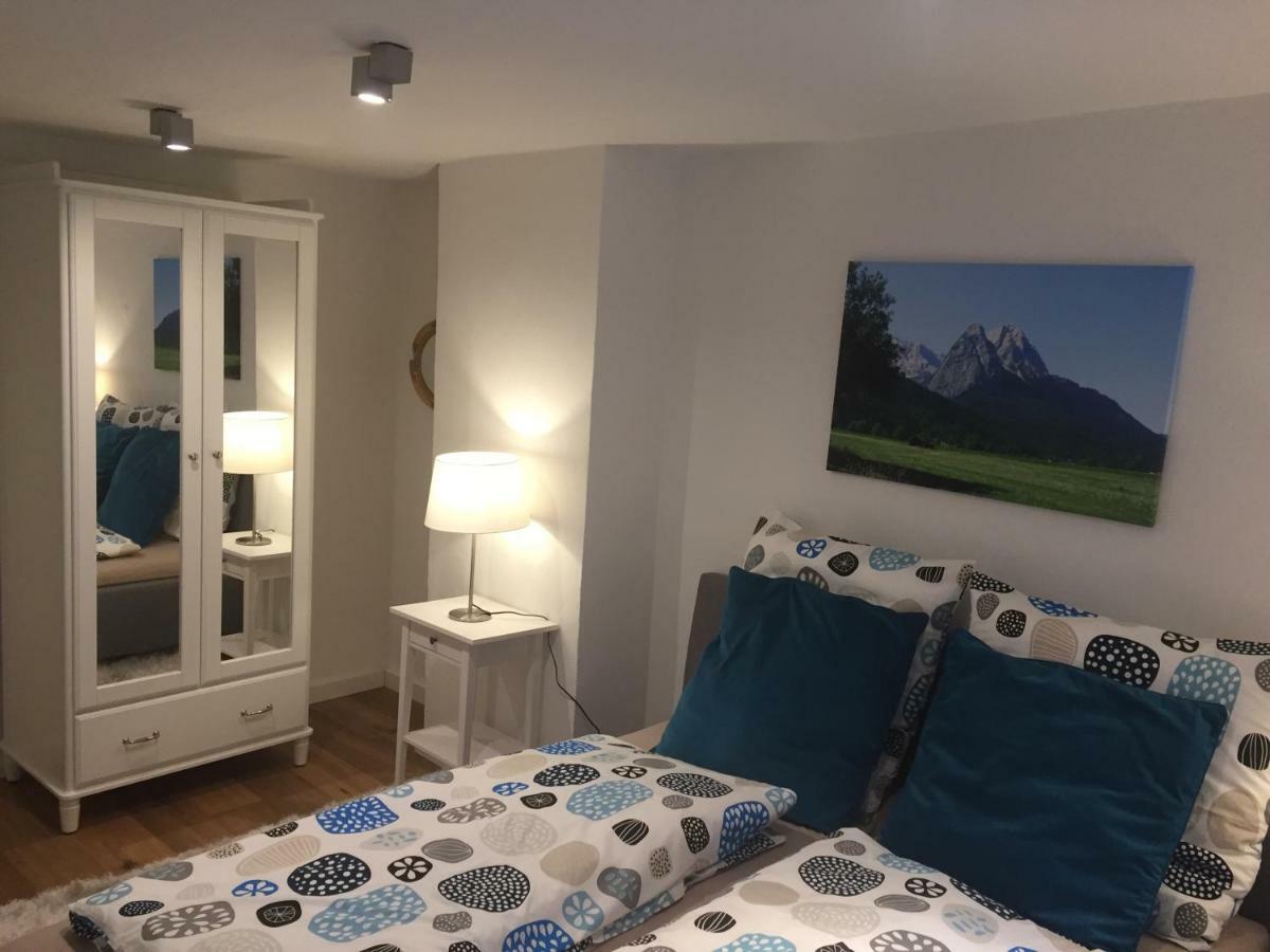 Ferienwohnung Kramergasse การ์มิช-พาร์เทนเคียร์เชน ภายนอก รูปภาพ