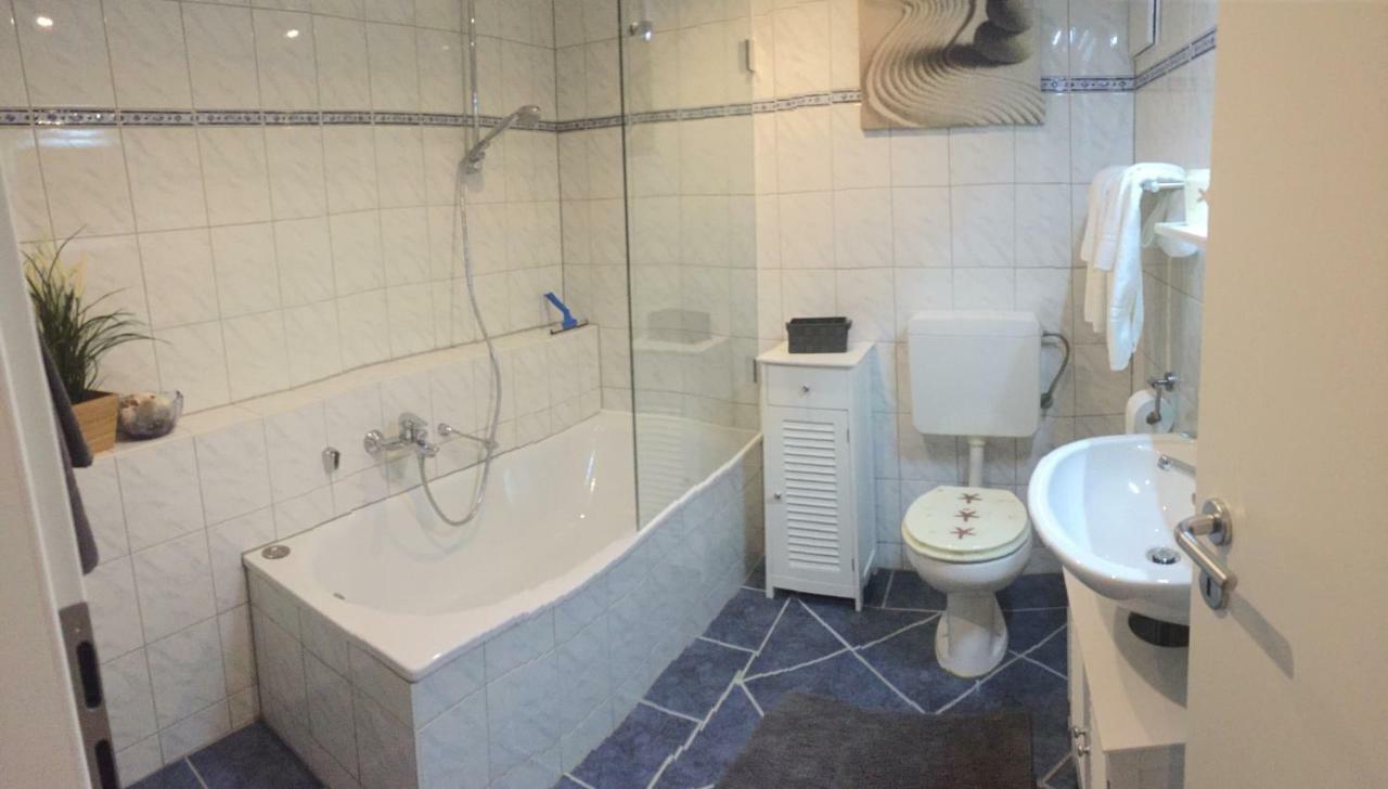 Ferienwohnung Kramergasse การ์มิช-พาร์เทนเคียร์เชน ภายนอก รูปภาพ