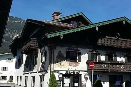 Ferienwohnung Kramergasse การ์มิช-พาร์เทนเคียร์เชน ภายนอก รูปภาพ